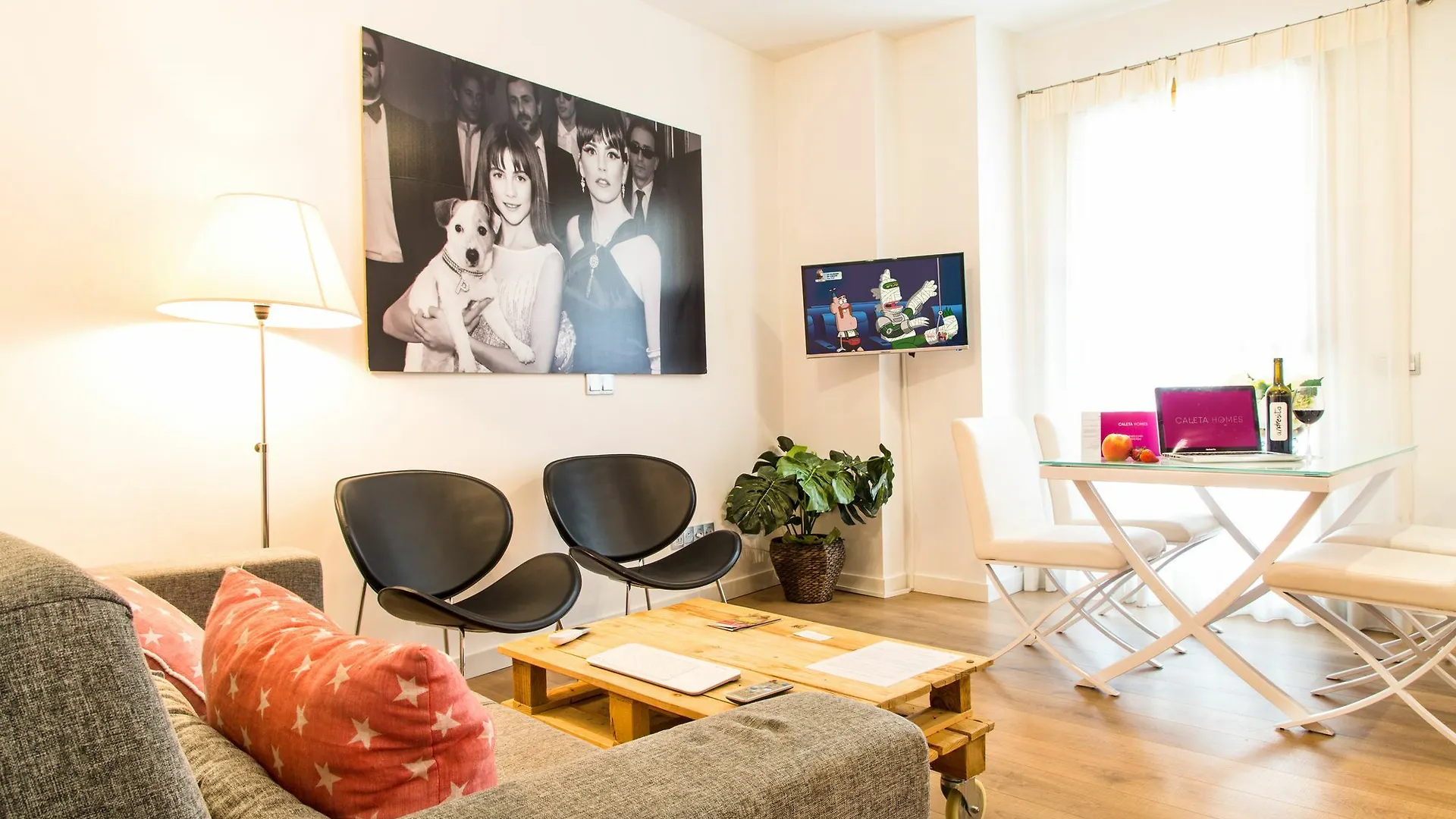 Apartmentos Pompidou Málaga Appartement